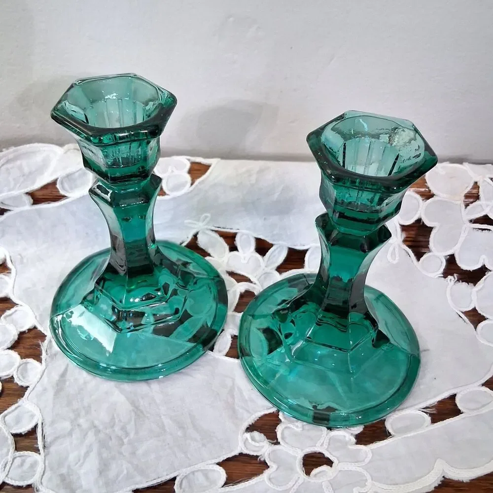 Vintage Pair Of Emerald Green Glass Candle Stick Holder 4.5